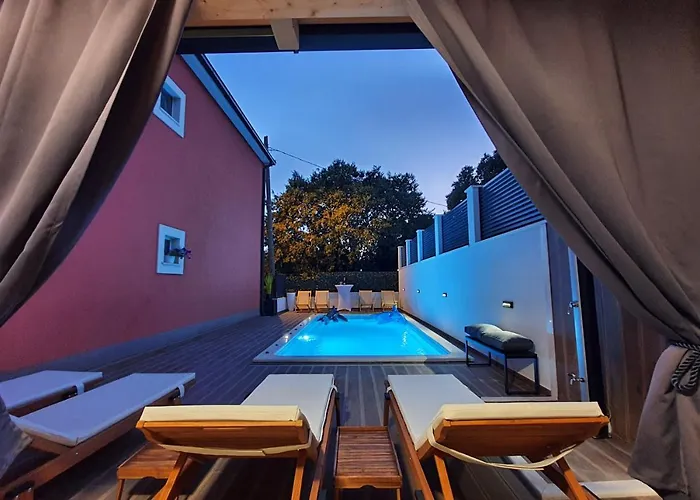 Apartamento Lanterna - Split, With A Heated Pool *