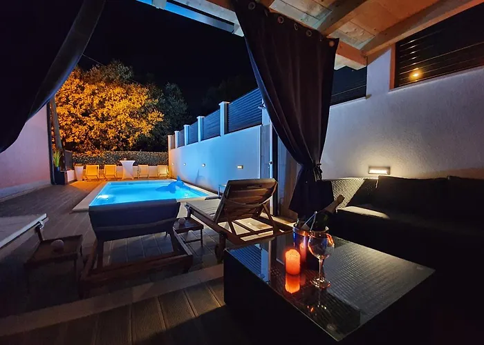 Apartamento Lanterna - Split, With A Heated Pool