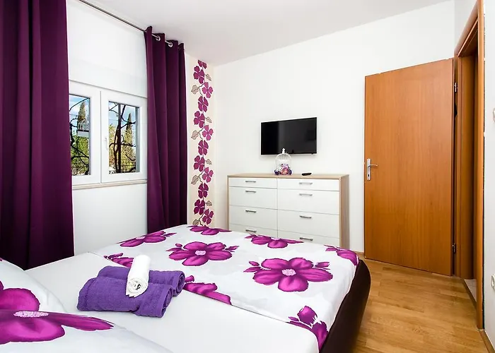 Apartamento Lanterna - Split, With A Heated Pool *
