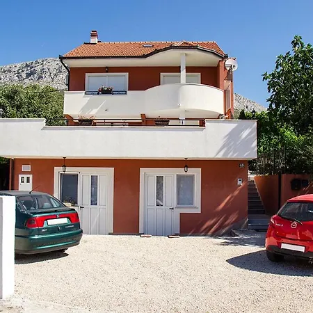 With A Heated Pool Near Split With Magnificent View Apartment *
